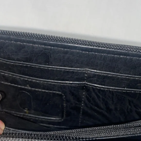 Loungefly Charcoal Skull Pattern Wallet - Picture 6 of 8